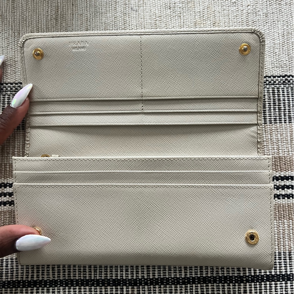 Prada Saffiano Leather Long Wallet - Box & Authenticity Card Inlcuded - Picture 6 of 9
